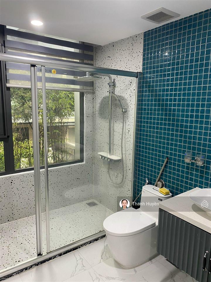 Cho thuê nhà verosa khang điền nội thất đẹp 3 phòng ngủ  0909 394 ***