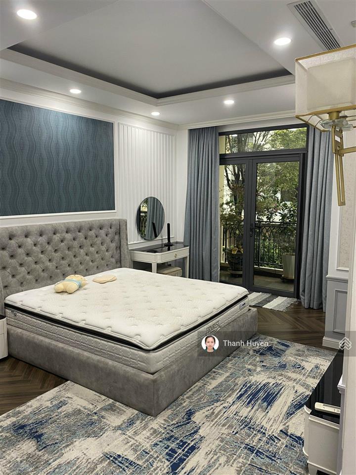 Cho thuê nhà verosa khang điền nội thất đẹp 3 phòng ngủ  0909 394 ***