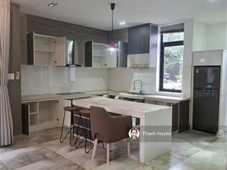 Chính chủ gửi thuê biệt thự lucasta khang điền, đường rộng 20m trệt 2 lầu 4 phòng