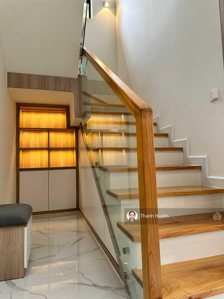 Cho thuê biệt thự đơn lập valora kikyo mới 100% nội thất đẹp cao cấp  huyền 0909 394 ***