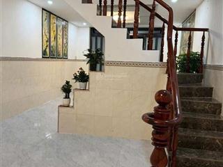 Cần bán nhanh, giá cực tốt, nhà lầu trệt hẻm xe hơi, nội thất mới đẹp, vào ở ngay, giá tốt