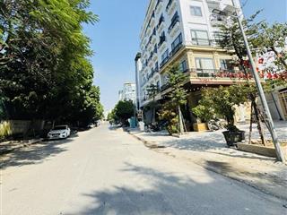 Bán nhà phố trịnh văn bô, lô góc 3 mặt thoáng, thang máy, ô tô dừng đỗ ngày đêm  0353 702 ***