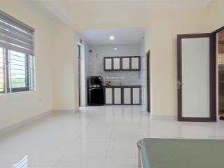 Ccmn 40m2 full đồ trịnh văn bô ban công thoángtiết kiệm 1tr/th do để xe ôtô free an toàn pccc
