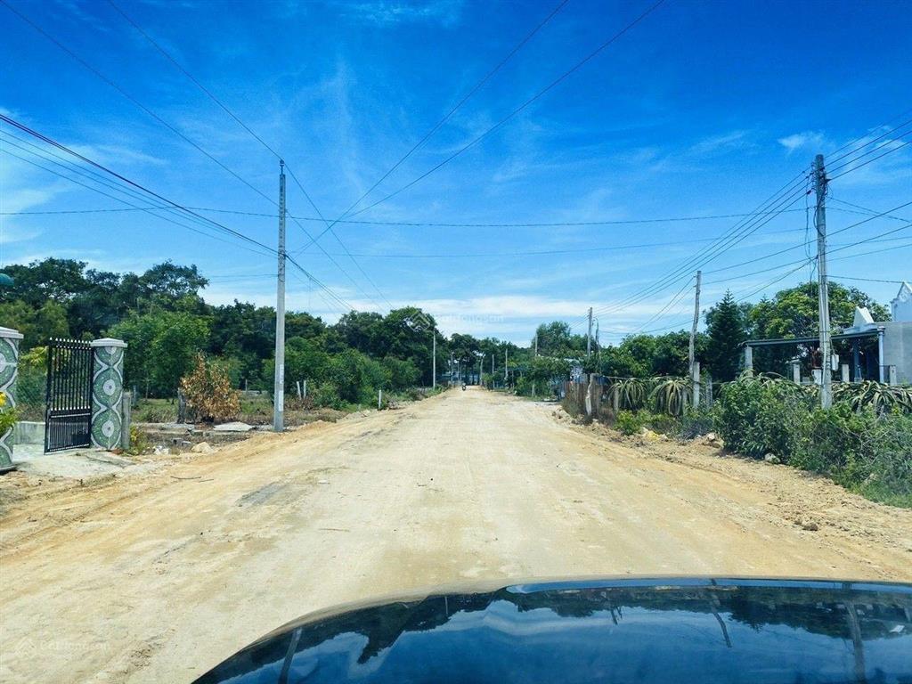 Đất 2 mặt tiền thổ vườn ven biển, vị trí đắc địa tiềm năng đầu tư tương lai, shr, zl 0904 787 ***