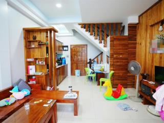 Bán nhà 4 tầng shr 2 mặt tiền view sông đường ô tô rộng 16m ngay p6, gò vấp