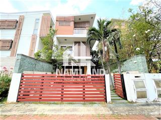 Cho thuê biệt thự style hiện đại hầm 3 tầng khu compound an ninh yên tĩnh gần trường bis có hồ bơi