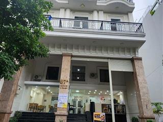 Bán căn hộ dịch vụ quận 7 song song nguyễn thị thập, dt 10x24.5m doanh thu 3 tỷ 6/năm, hầm + 7 tầng