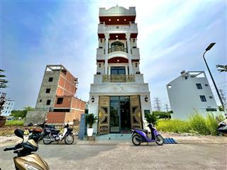 Nhà phố tân cổ điển lê văn lương, phước kiển, nhà bè