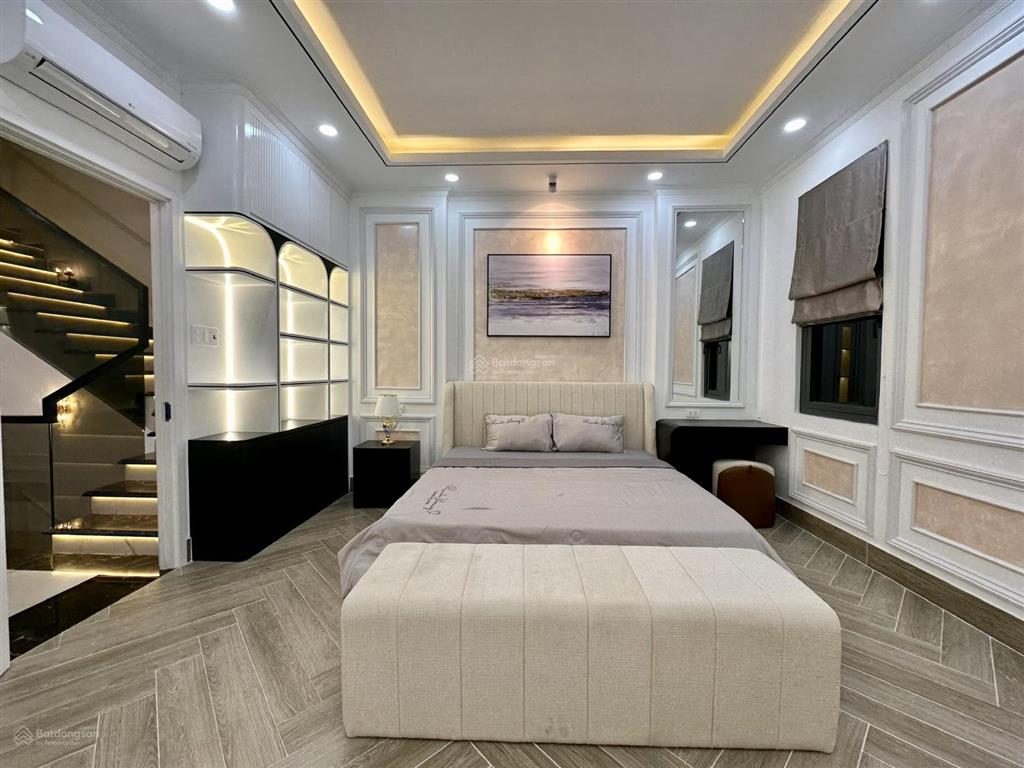 Nhà tân cổ điển đường huỳnh tấn phát, nhà bè. giáp quận 7