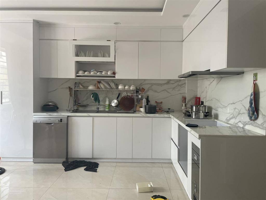 Nhà mặt phố tại khu đô thị vạn phúc city, 24 tỷ, 115 m2, 4pn, 6wc