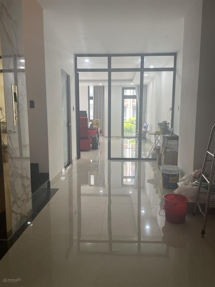 Nhà mặt phố tại khu đô thị vạn phúc city, 24 tỷ, 115 m2, 4pn, 6wc