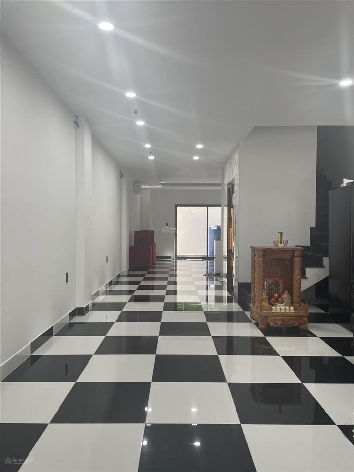 Nhà mặt phố tại khu đô thị vạn phúc city, 24 tỷ, 115 m2, 4pn, 6wc