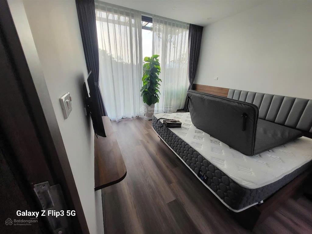 Cho thuê nguyên căn nhà phố flamingo 4 tầng (3 ngủ + bếp khách) full nội thất có thang máy