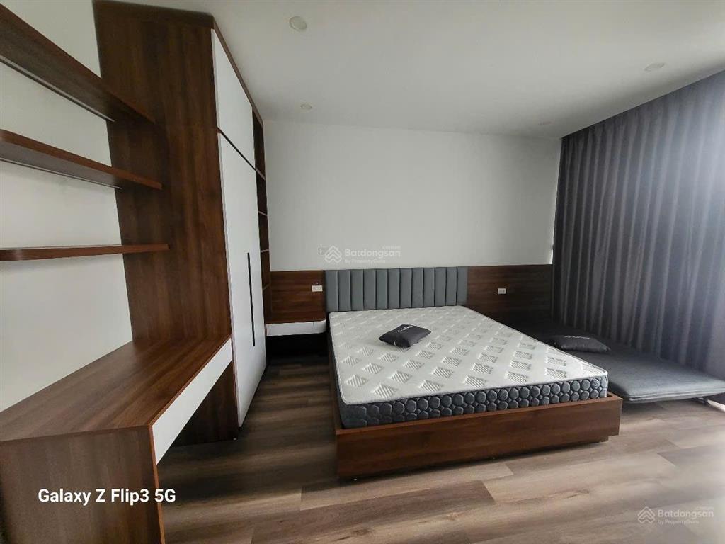 Cho thuê nguyên căn nhà phố flamingo 4 tầng (3 ngủ + bếp khách) full nội thất có thang máy