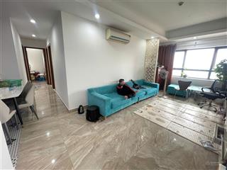 Cần bán nhanh căn hộ 3 ngủ80,5m2 đông nam  giá 5.x tỷ  có sổ đổ tầng đẹp 0906 215 ***.