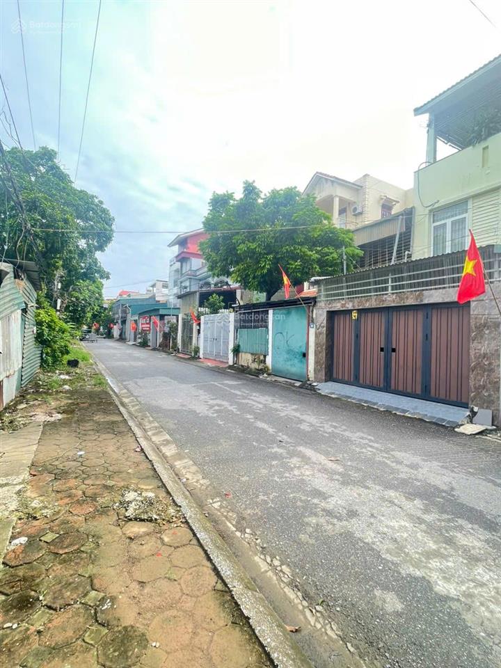 Chính chủ cần tiền kinh doanh bán gấp nhà phố thạch bàn long biên hà nội dt 152m2  0903 486 ***