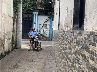 Bán nhà quận 2, gần tt đảo kim cương , giá bèo