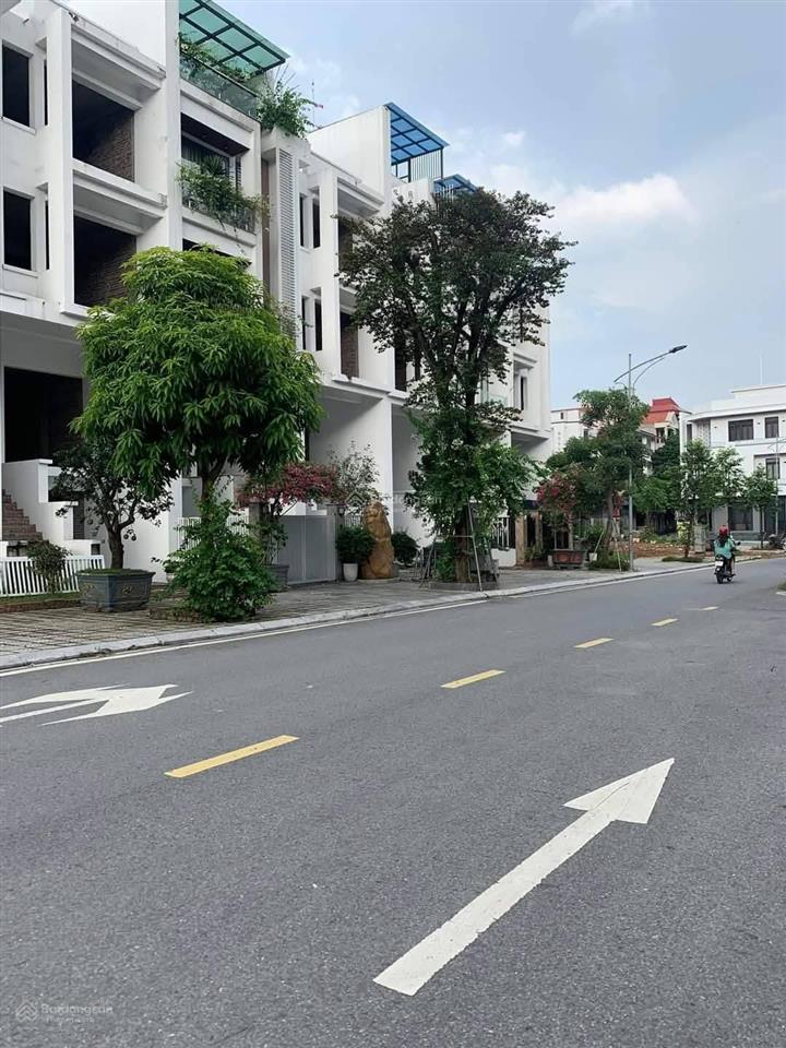 Chính chủ cần bán nhà liền kề, khu đô thị đồi văn hóa, đường hàm nghi, phường việt trì