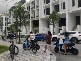 Chính chủ bán nhà liền kề, khu đô thị đồi văn hóa, phường gia cẩm, việt trì (trung tâm tin học cũ)