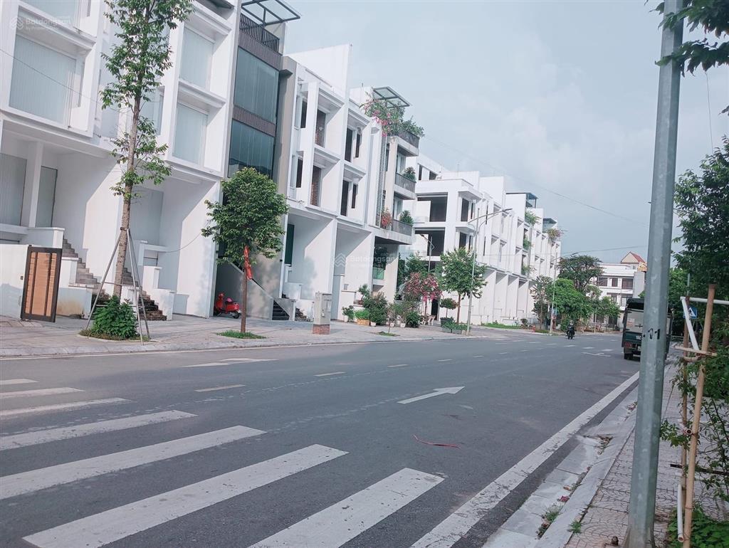 Chính chủ cần bán nhà liền kề, khu đô thị đồi văn hóa, đường hàm nghi, phường việt trì