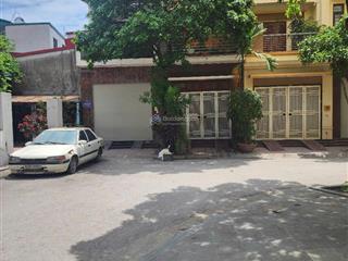 Bán gấp 100m2 chúc đồng, thụy hương, sổ hồng, oto tránh, kd nhỏ, chỉ 38tr/m2