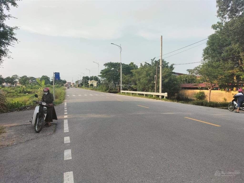 Bán gần 50m2 đất sát đường cenco5 giá 1.2 tỷ ô tô đỗ cửa 0987 020 ***