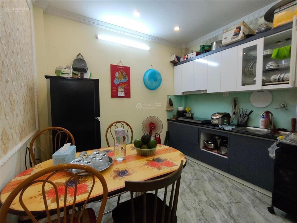Hiếm, mặt ngõ thông xuân đỉnh  43m2  ô tô qua nhà  kinh doanh đỉnh  2 tầng dân xây