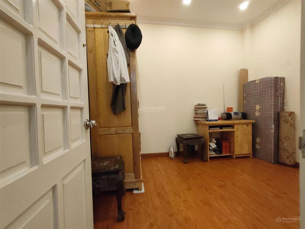 Hiếm, mặt ngõ thông xuân đỉnh  43m2  ô tô qua nhà  kinh doanh đỉnh  2 tầng dân xây