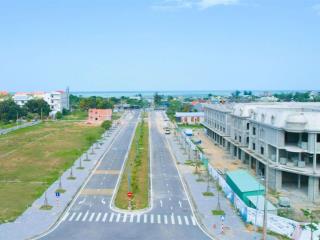 Bán lô đất đẹp nhất tại khu phố chợ lăng cô, đối diện chợ mới, mặt đường 33m, kinh doanh sầm uất