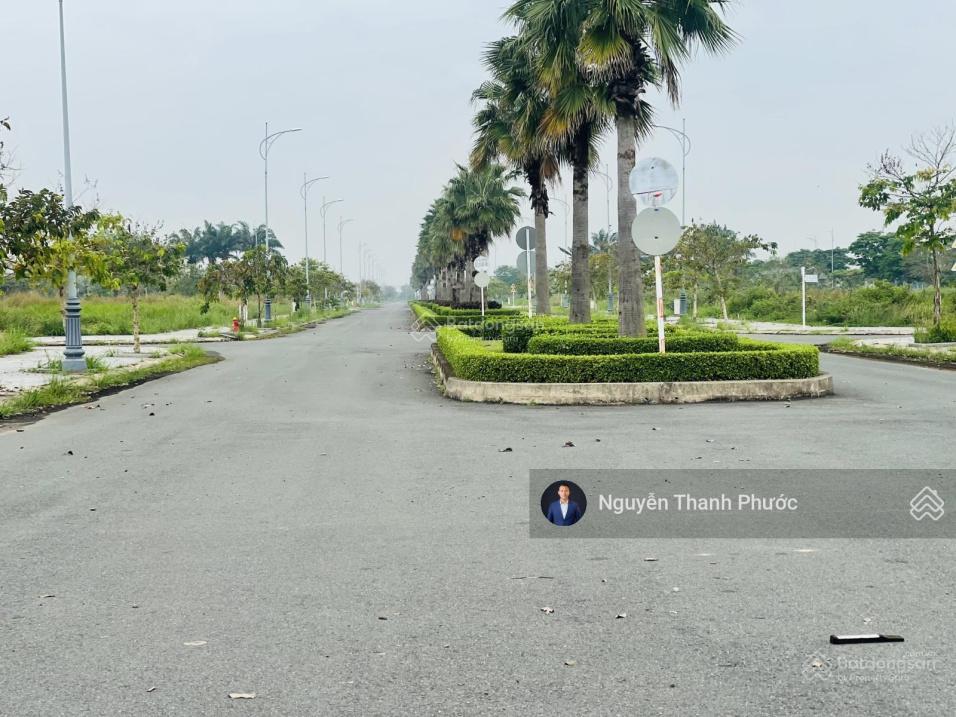 Kẹt tiền chính chủ bán gấp nền phú gia 120m2 6x20m giá 2,1 tỷ sát hồ bơi sân golf biên hòa new city