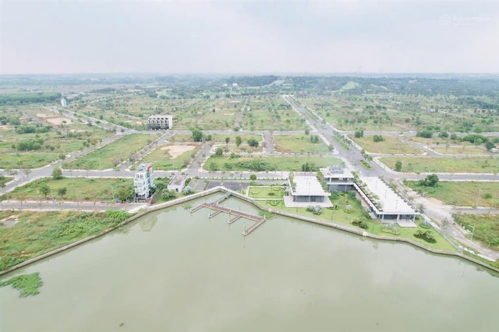 Cần tiền tôi bán nhanh nền bt góc view sông đảo phượng hoàng 300m2 giá 21tr/m2 biên hòa new city