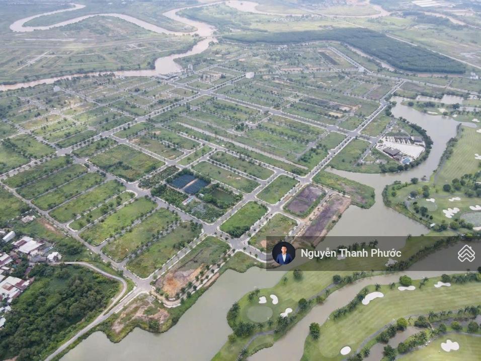 Bán nhanh nền biệt thự 240m2 hướng đông nam, kênh sau nhà chỉ 17tr/m2 dự án biên hòa new city