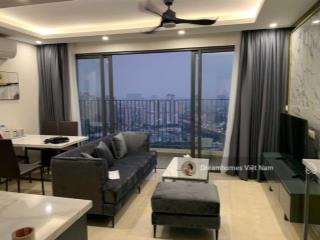 Cho thuê 3 pn full đồ c6 23tr view hồ siêu đẹp vinhomes trần duy hưng d'capitale  0976 466 ***