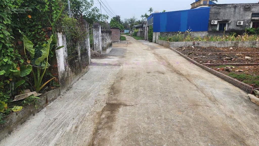 Thửa đất đẹp dt 200m2 có 100m2 đất ở. ngay khu công nghiệp nhận trạch, xã lương sơn, tỉnh phú thọ