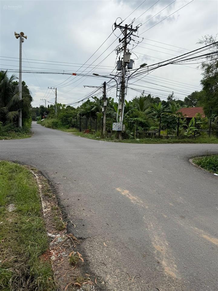 Đất phú an, bến cát 10x40m, 100m2 thổ cư giá 3tỷ350 gần ngã tư phú thứ