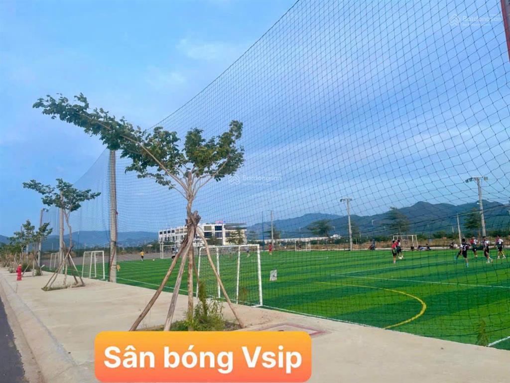 Kẹt tiền bán gấp đất tđc trong kcn vsip bình định đường lớn 16m, dt 7,5x20m=150m2 chỉ 7,5 triệu /m2