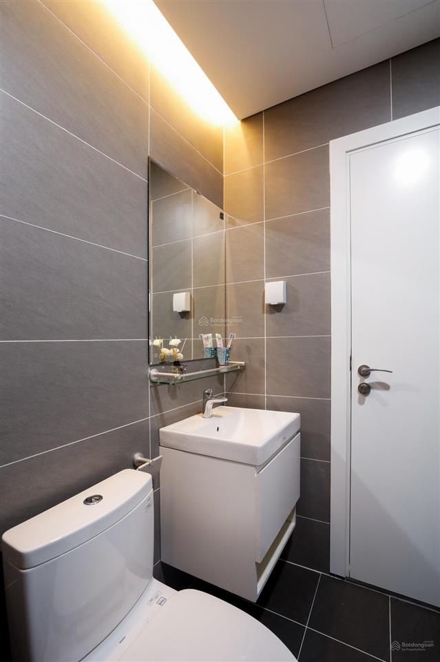 Bán căn hộ 61m2 gồm 2pn2wc symphony giá 7,1 tỷ e đi xem thực tế