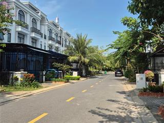 Nhà phố thuộc kdc lavilla green city, tân an
