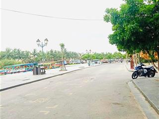 Bán nhà mặt phố chợ đêm view sông bạch đằng, minh an, hội an, quảng nam,109.2m2, hot!