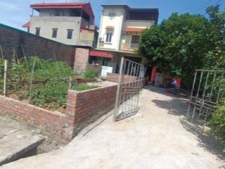 Cần sang nhượng lô đất thổ cư bìa làng thôn đại bằng. xã nguyên khê. đông anh hn