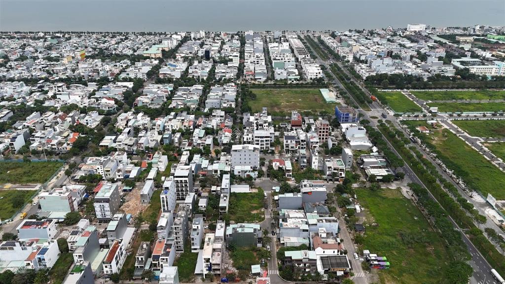 Lô góc đẹp, rẻ nhất sát đường nguyễn sinh sắc ngang 6,7m