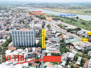 Lô góc 198m2 mặt tiền đường nguyễn du  p. cẩm thành, quảng ngãi