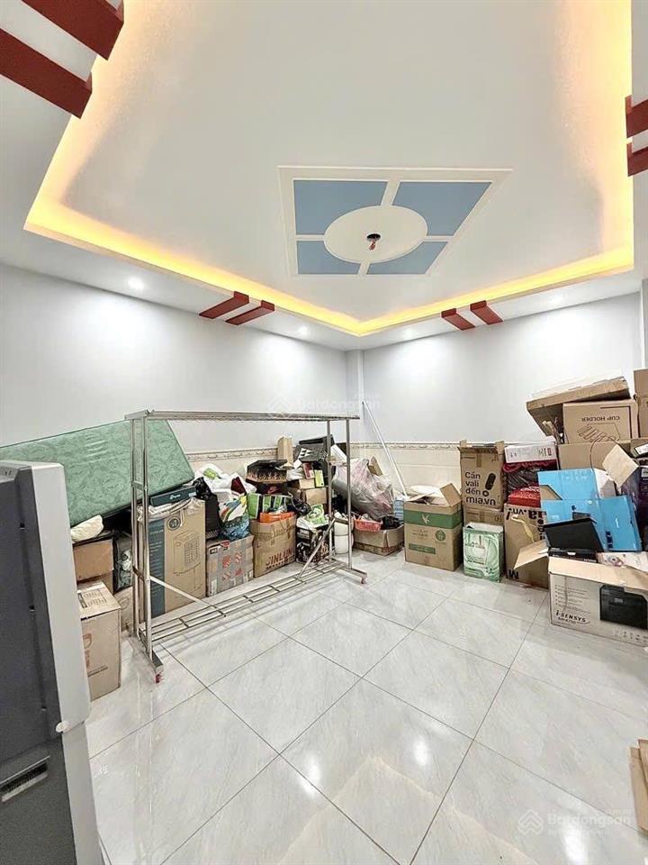 Chủ giảm 4 tỷ bán gấp đi định cư . nhà mt nguyễn văn công phường 3 gò vấp. kế sân bay tân sơn nhất.
