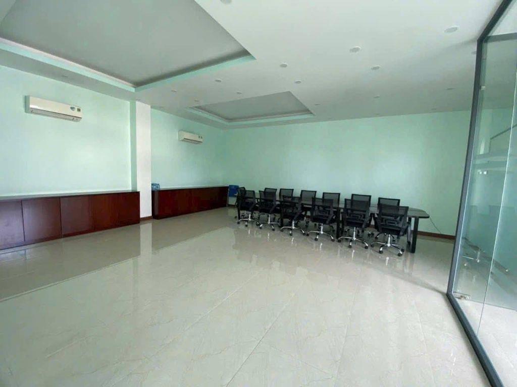 CHỦ CẦN BÁN NHÀ 1 TRỆT 2 LẦU LỘ 45M KHU NAM LONG 