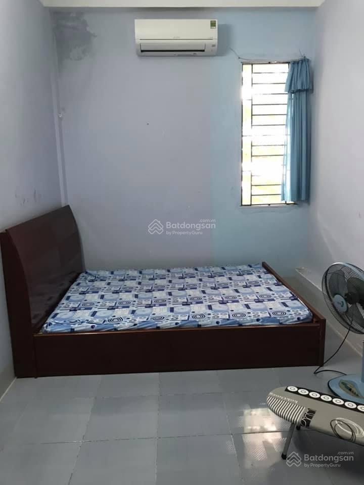 Chính chủ ngộp banhk cần bán gấp chung cư c5 căn góc 206 (tầng 2)