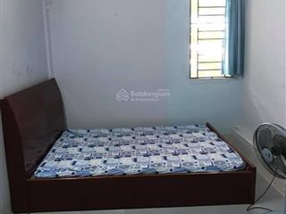 Chính chủ ngộp banhk  cần bán gấp chung cư c5 căn góc 206 (tầng 2)