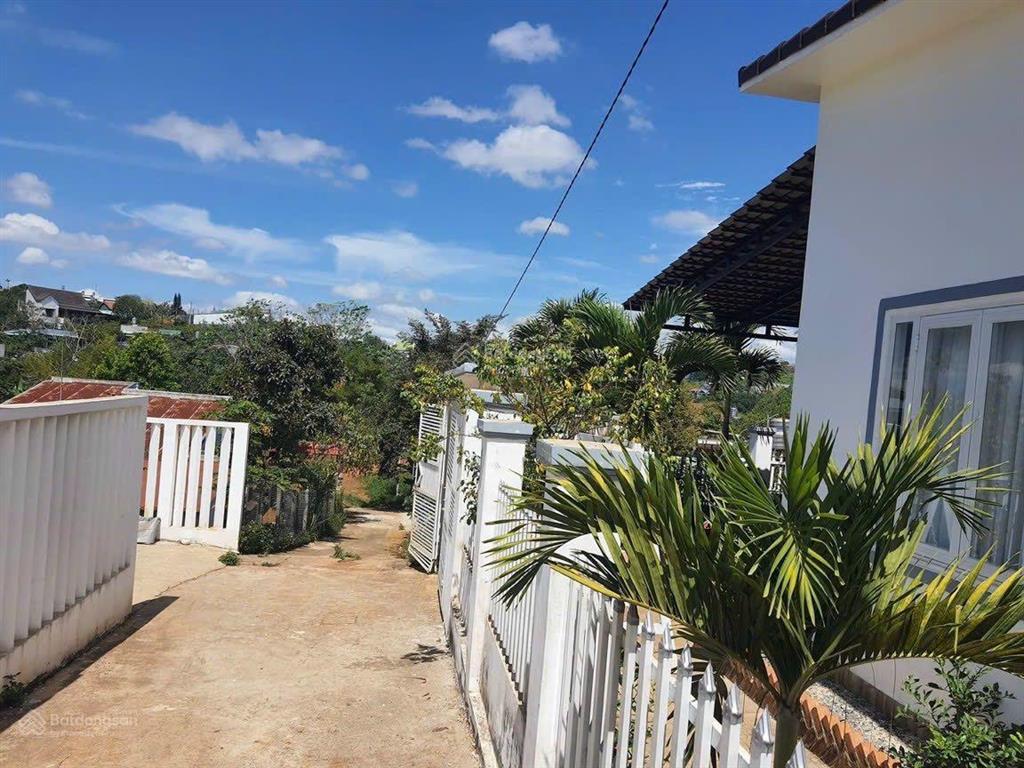 4,5 tỷ cho căn biệt thự mini tại p. 2, tp. bảo lộc diện tích (15x18m) 100m2 thổ cư