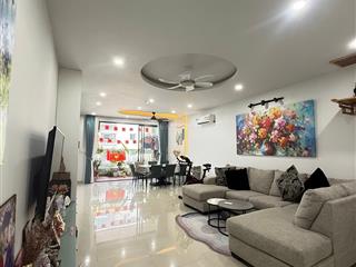 Cho thuê căn hộ 3pn  full ntcc  nhà decor  cc bellezaq7 dt 124m2giá 18tr