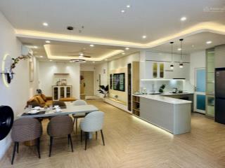 Cần bán căn hộ 3pnshr nhà decor+fullntcc mới tinh*cc bellezaq7 dt 124m2 giá 6.6 tỷ tl