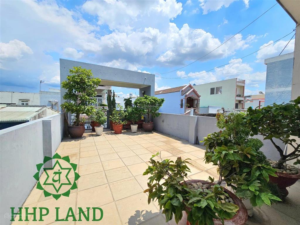 Bán nhà 1 trệt 2 lầu kdc d2d, võ thị sáu , biên hoà giá 6 tỷ 3  0931 534 ***